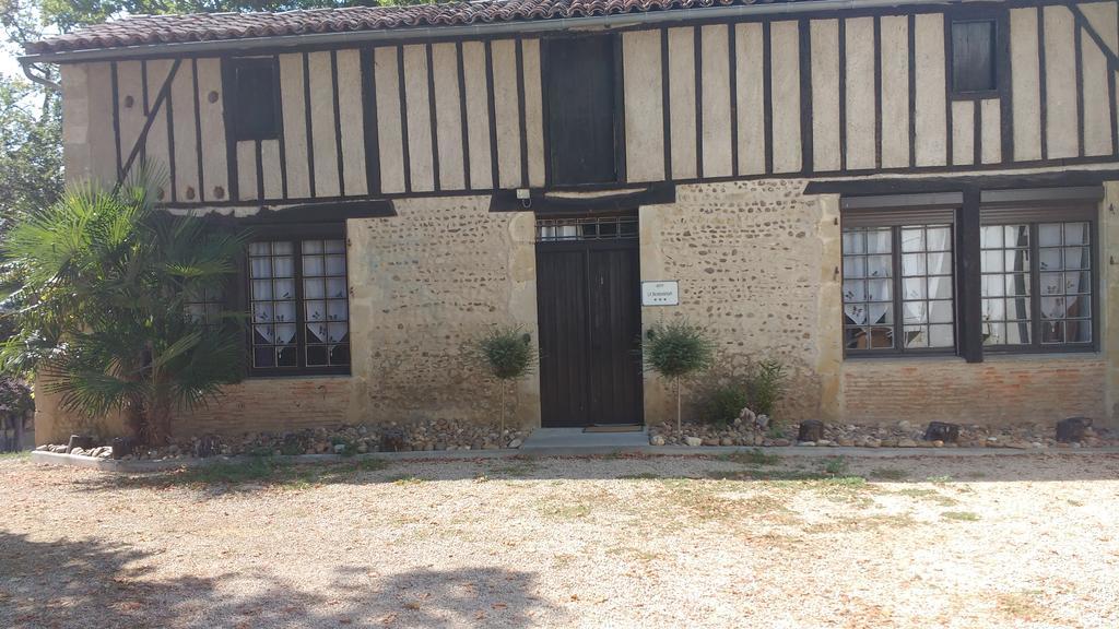 Les Gites De Castera Aire-sur-lʼAdour Exteriér fotografie